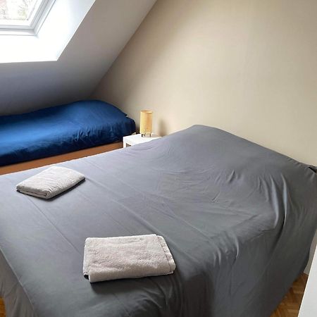 Anselme, F2 Duplex Avec Cour Commune Et Proche De La Mer ,2 Ver-sur-Mer 外观 照片